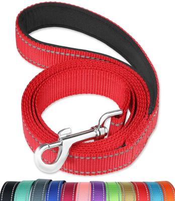 China Viable Durable Cheap Wholesale Dog Leashes Wholesale Dog Leashes Custom Fashion Logo for sale