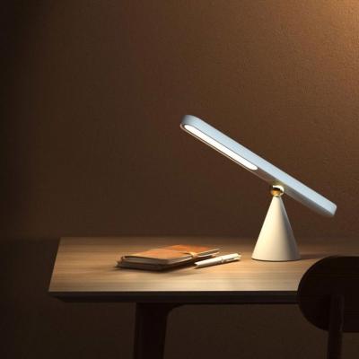 China NEW EUROPEAN LED rechargeable for study wall and bankers aim cordless work desk use with 3 brightness desk lamp modes for sale