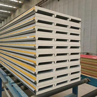 China 950-1200mm Rock Wool Sandwich Panel Roof Sandwich Panel With Polyurethane Material Edge Sealing for sale