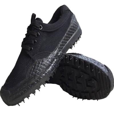 China Low Top Rubber Rubber Shoes Mens 99 As Training Tooling Protective Breathable Work Shoes for sale