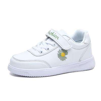 China Breathable School Sneakers Comfortable Kids Sports Shoes Kids Casual Back To School Shoes White for sale