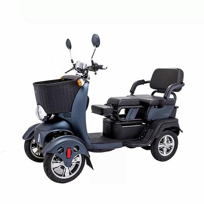 Cina Veicolo elettrico domestico a quattro ruote piccolo scooter veicolo elettrico regolabile a tre posti per adulti e anziani per il tempo libero in vendita