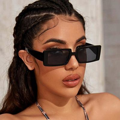 China Fashion Small Luxury Women's Sunglasses Vintage Rectangle Frames UV400 Shading Sun Glass Sunglasses for sale