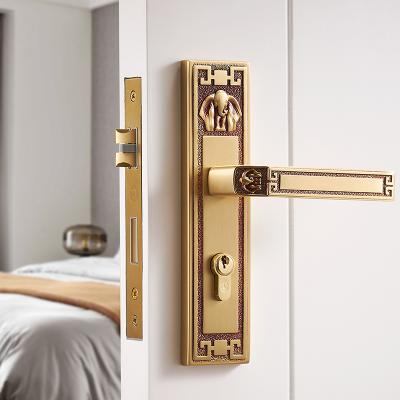 China Retro Easy Installation Popular Design Door Handles Locks Luxury Brass Interior Door Handle for sale