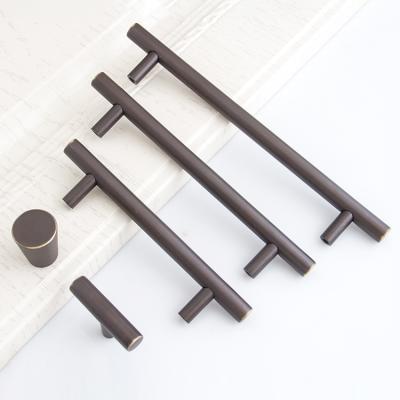 China New Modern Eco - Friendly Brass Cabinet Furniture Handles And Knobs Pull for sale