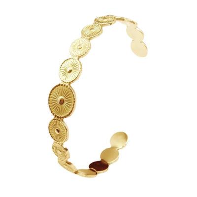 China CLASSIC hot sale round sunflower stainless steel lovers opening c-shaped adjustable bracelet for sale