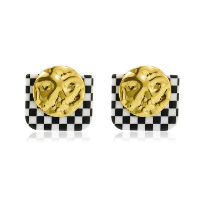 China 2021 NEW Factory Cheapest Alloy Price Fashionable White Black Checkerboard Custom Made Acrylic Trendy Earrings for sale