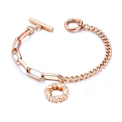 China FASHIONABLE Design Asymmetrical Chain Amazon Rose Love Ladies Bracelet Gold Plated Bracelet for sale