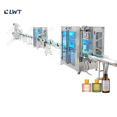 Chine 1800BPH Aromathérapie ligne de production de remplissage de machine de remplissage liquide à vendre