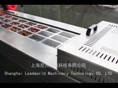 Meat vacuum packaging machine