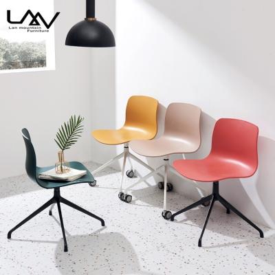 China Assembled Luxury Office Chair Metal Foot Chair Computer Seat Backrest Office Plastic Home Chair Plastic Light for sale