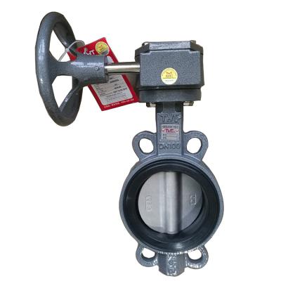 China Lightweight Gear Driven Type DN200 Wafer End Butterfly Valve for sale