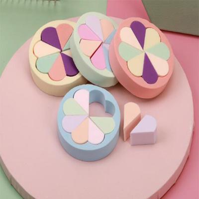 China FACE around Korean creative plum blossom non-latex water color changing powder blast spot for sale