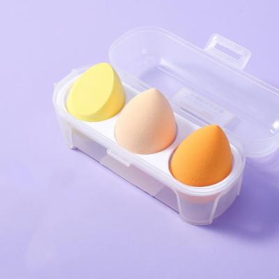 China FACE Cushion Air Free Makeup Tool Dry / Wet Egg Powder Blast Super Soft Powder 3 for sale