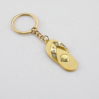 China Gift Manufacturer supply wholesale cute metal zinc alloy yellow slipper keychain enamel key tag for sale