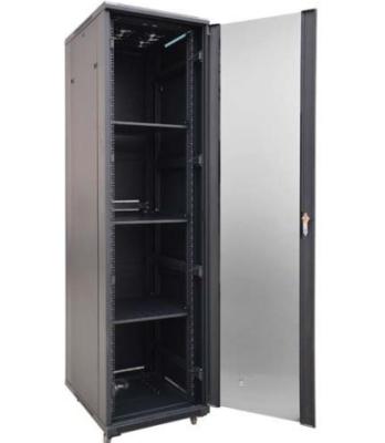 China Galvanized Stainless Steel Electrical Enclosures Cabinet With Front Door / Back Plate for sale