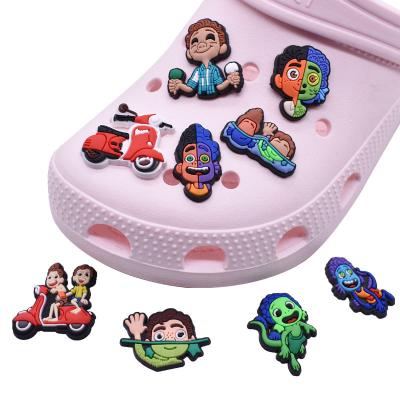 China Choke Charm Custom Tear-Resistance Singularity Person Modeling Shoe Accessories Colorful PVC Shoe Charms for sale