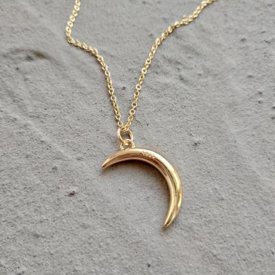 China Gold Color Small Moon Necklaces Gold Color Chic Small Moon Pendant Necklaces 925 Sterling Sliver Crescent Choker Necklaces For Women Minimalist Jewelry for sale