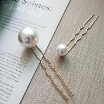 China 2 Sizes Curved Simulated Pearl Hair Pins 2 Sizes Curved Simulated Pearl Hair Pins Irregular Hair Clasps For Women French Hairsticks 2020 Elegant Wholesale for sale