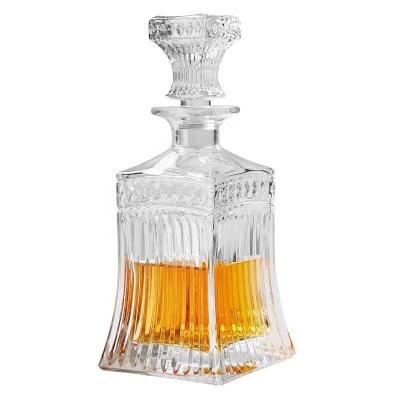 China Minimalist 500ml Wholesale Clear Glass Decanter Whiskey Decanter Set Bohemia Crystal Whiskey Decanter Glass Bottle for sale