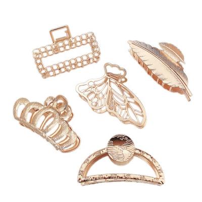 China Korean & Korean Fashion & Fashion Accessories Women Butterfly Hair Claw Hollow Design Crown Girls Claw Clip for sale