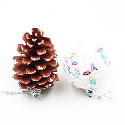 China Pine Cones/Wooden Pinecone Christmas Tree 6cm Christmas Tree Balls Plastic Decorations Plastic Balls Ornaments Christmas pinec for sale