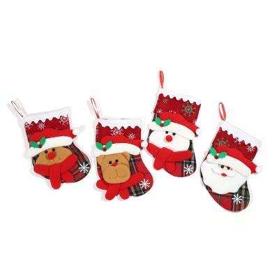 China Festival Stuff 2021 NEW MERRY CHRISTMAS GIFT Christmas Socks Gifts Decorations for sale