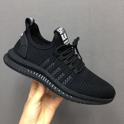 China Fashion Trend Fashion Men's Running Shoes Flying Breathable Woven Fabric Sneakers Men's Sports Shoes for sale