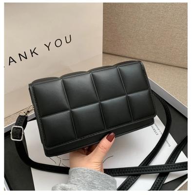 China Fashion\wide shoulder brand fashion wholesale ladies comfortable\durable straps luxury handbags women bag for female for sale