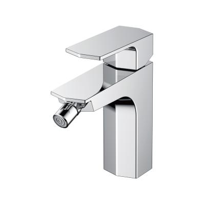 China Thermostatic Faucets New Design Single Handle Deck Mounted Hot And Cold Water Bathroom Bidet Faucet for sale