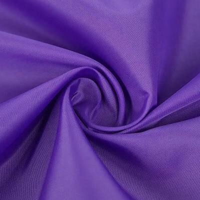 China 210t Taffeta Lining Clothing Taffeta Women's Dress Polyester Fabric with Plain Dyeing for sale