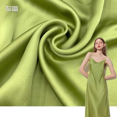 China Sheer Luxury Glossy Metallic Liquide Imitation  Viscose Taffeta Spandex Silk Polyester Lining Knitted Crepe Acetate Satin Fabric for sale