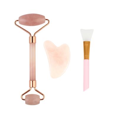 China Whitening High Quality Face Roller Rose Quartz Skin Care Facial Scraping Set for sale