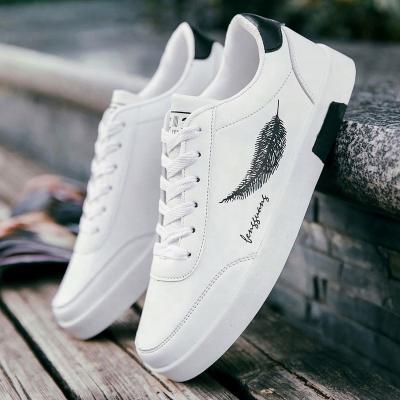 China Anti-Odor Summer Men Casual Shoes 2020 Fashion New White Sneakers Comfort Chunky Sneakers Men's Shoes Trainers Cotton Fabric Rubber Basic for sale