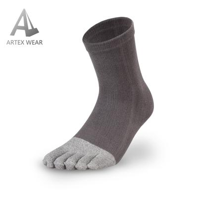 China Sporty Wholesale Bamboo Cotton Lightweight Five Toe Socks for sale