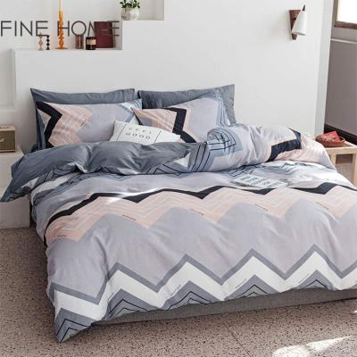 China Wholesale Designers Embroidery Comforter Nondisposable 100% Polyester Bedding Printed Queen Size Bedding Set for sale