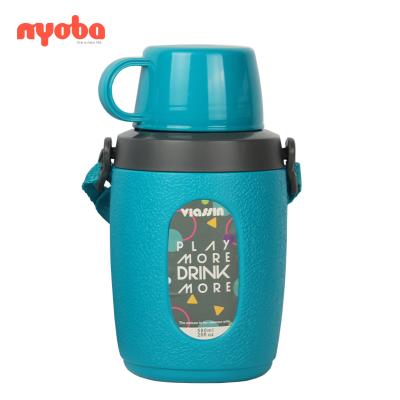 China 2021 Wholesale Viable BPA Free Drop Leakproof Plastic Portable Large Gym Cartoon With Rope Kid Sport Outdoor Water Bottle for sale