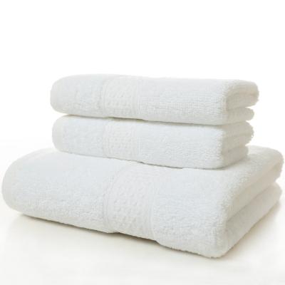 China Absorbent Towels Bath Set 100% Cotton , Luxury Hotel Best Brand Hilton Hotel 16 Bath Towels for sale