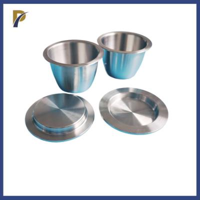 中国 Flanged Rims Zirconium Crucible With Lid For Fusion Flux ICP-OES Analyses 販売のため