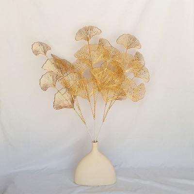 China Plastic Artificial Ginkgo Leaves Color Design Ginkgo Leaves Wall Art Wall For Garden Wedding Decor for sale