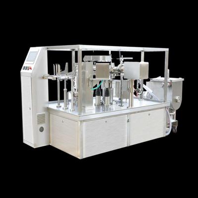 中国 Low Power Consumption Sachet Filling Machine 180-300kg 販売のため