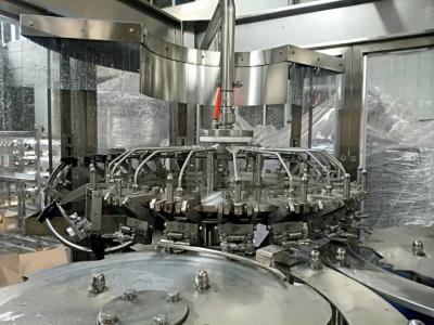 China Máquina de engarrafamento do vinho 1000BPH à venda