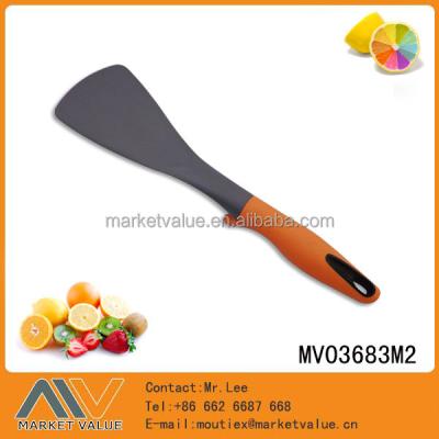 China SUSTAINABLE HIGH QUALITY NYLON KITCHEN TOOLSOLIDSHOVEL WITH TPR HANDLE for sale