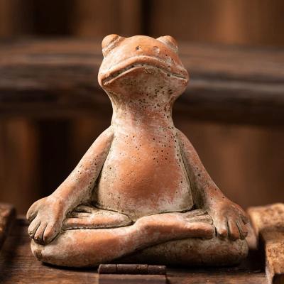 China Durable Stunning Polyresin Frog Yard Art For Outdoor Frog Statues Wholesale Frog Statues Souvenirs Yoga Decor and Frog Figurine Yoga Garden Decor for sale