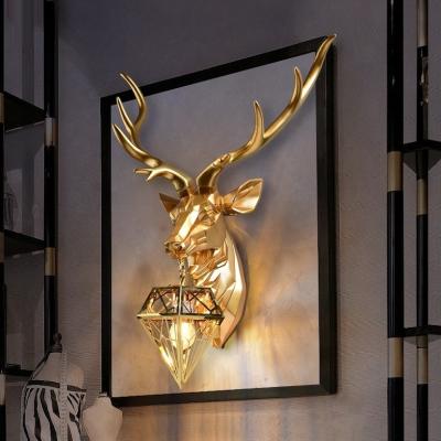 China 2022 New Modern Golden Deer Head Wall Lights Ornaments Interior Home Decor Resin Christmas Statues Open Antler Wall Lamp for sale