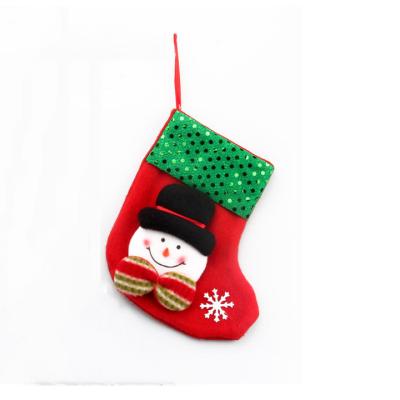 China Classic Fashion Socks Christmas Gift Plush Festive Decorative Christmas Socks Pendant Gift for sale