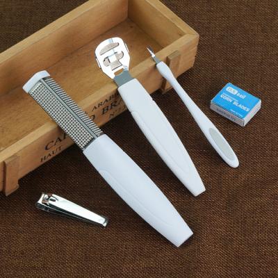 China Four sharp and durable sets of foot care tools remove calluses and dead skin from the soles of your feet for sale