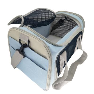 China Sustainable Pet Bags Wrist Pet Carrier Bag Blue PVC Carry All Cat Travel Bag for sale