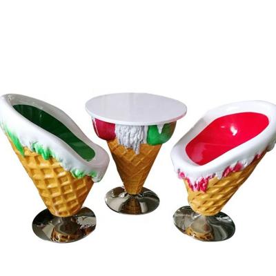 China Water Proof Fiberglass Ice Cream Shop Theme Furniture Table and Chairs Decoration for sale