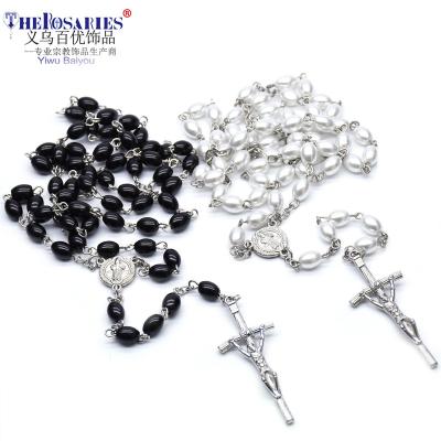 China Glasses Black / White Wedding Rosaries Necklaces Oval Pearl Beads Religious Crucifix Catholicism for sale